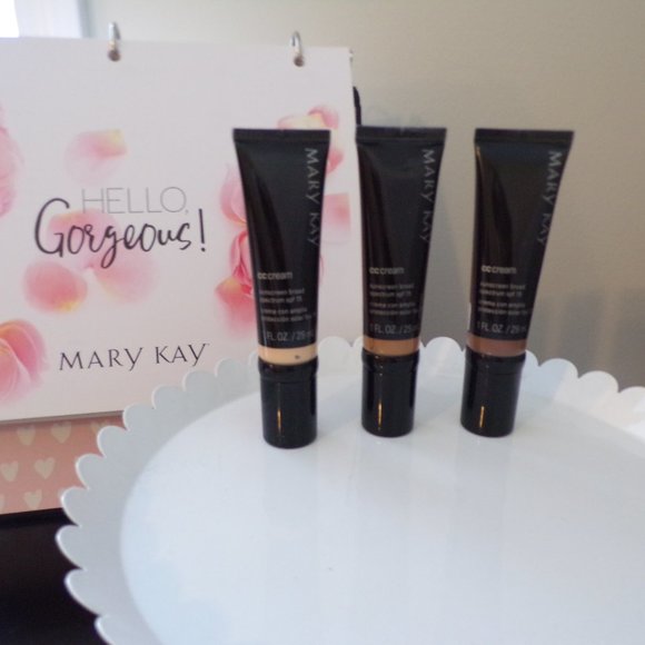 Mary Kay CC Cream Sunscreen Broad Spectrum SPF 15